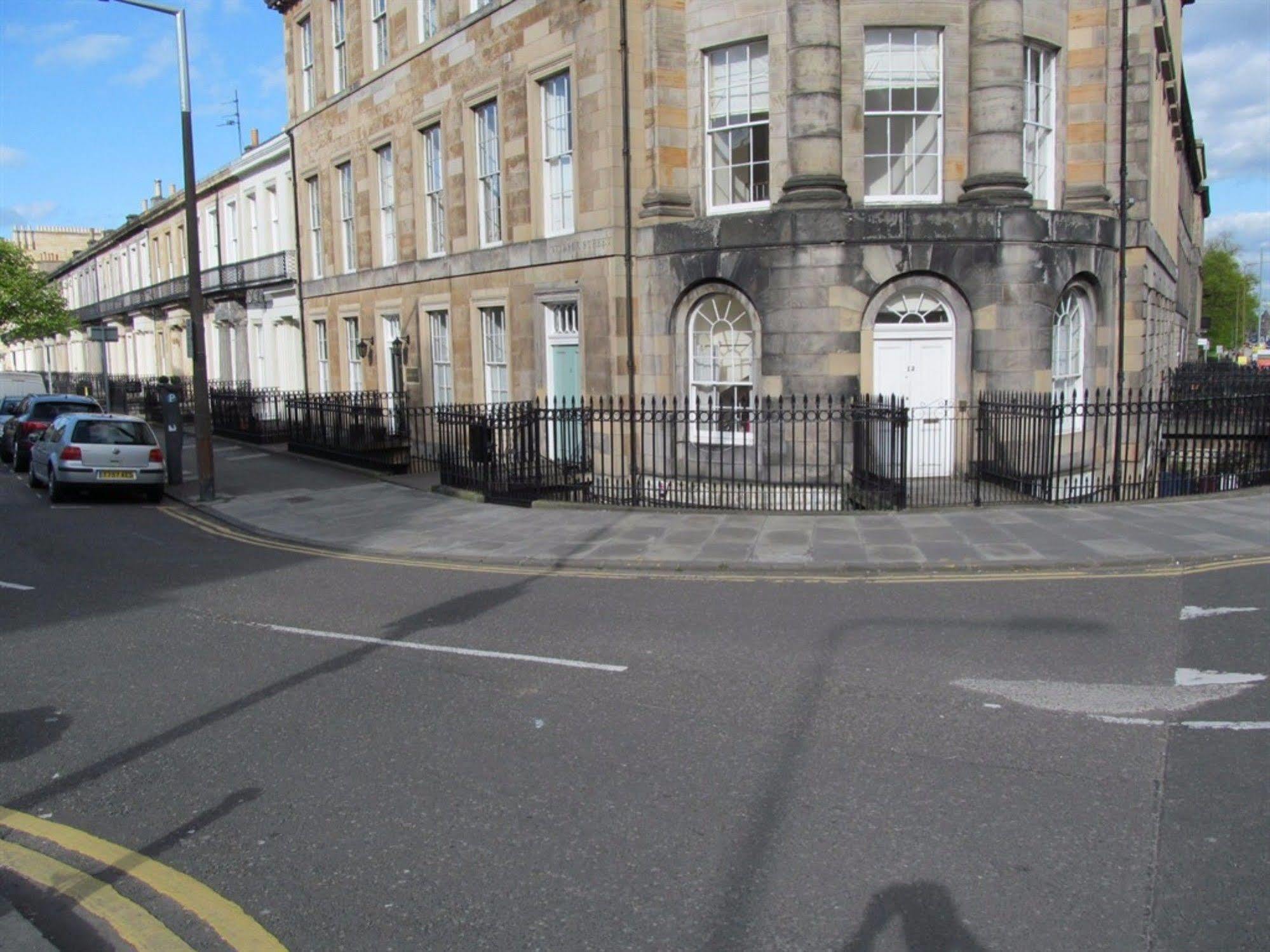 Lantern Guest House Edimburgo Exterior foto